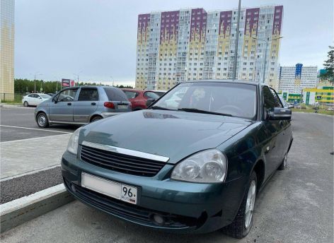 В Сургуте растет число брошенных автомобилей