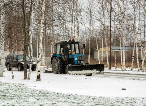 ​Сургутяне пожаловались губернатору Югры на уборку снега