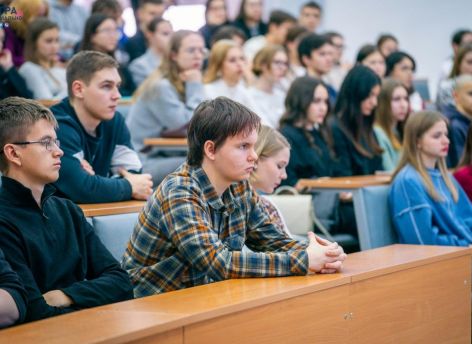 В Югре планируют увеличить количество бюджетных мест в вузах и колледжах