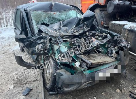 В ХМАО водитель «Камаза» спровоцировал ДТП с пострадавшим