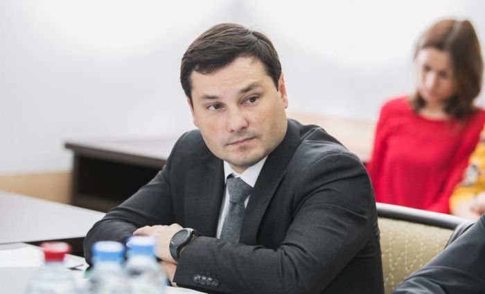 ​Силовики обыскали дом бывшего первого замгубернатора Югры Алексея Шипилова