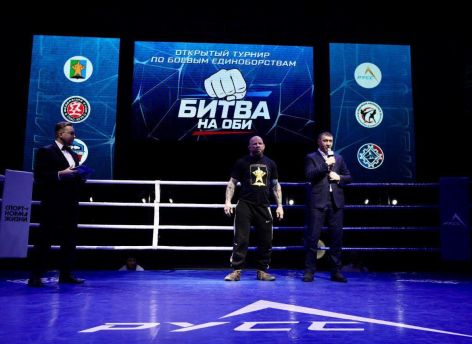 ​Джефф Монсон посетил турнир «Битва на Оби» в Сургутском районе