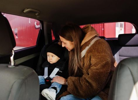 В Госдуму внесли проект, запрещающий повышать цены в такси для пассажиров с детьми