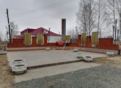 В поселке Югры разрушается мемориал Великой Отечественной войны