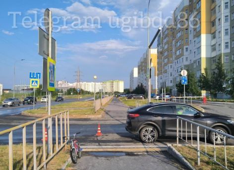 На дорогах Югры пострадали двое детей: один − на велосипеде, другой − на электросамокате