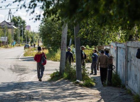 ​Инспектора миграционной службы из Нижневартовска обвинили в фиктивной регистрации 3 700 мигрантов