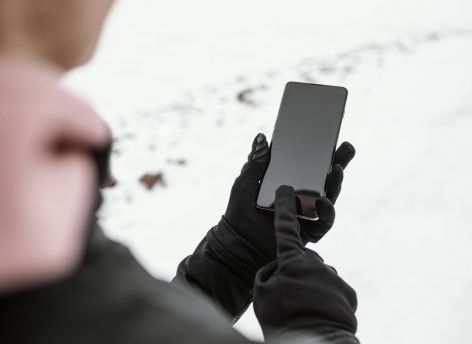 «Ваш родственник попал в аварию»: группировка из Югры обманом лишила пенсионеров 1,5 млн рублей