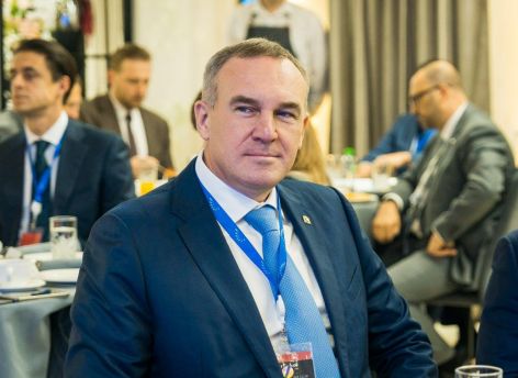 Делегация Югры во главе с губернатором Русланом Кухаруком принимает участие в TNF-2025 в Тюмени