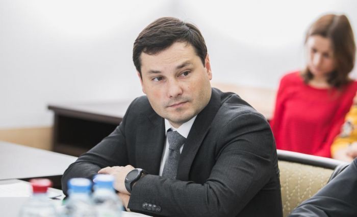 ​Экс-замгубернатора Югры Алексея Шипилова перевели под домашний арест