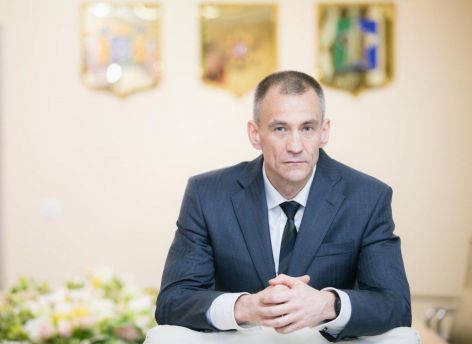 Без учителей не было бы ничего. Вы делаете людей мыслящими, думающими, разумными