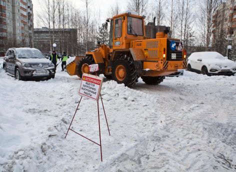 В Сургуте ищут способы остановить нелегальные снежные свалки