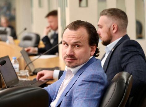 ​Проект «ДУМАть и решать». Богдан Гужва // ONLINE