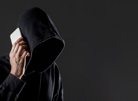 Мошенники в России используют дедлайн по уплате налогов для обмана граждан. В ИФНС Сургута просят никому не передавать коды