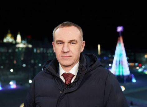 ​Пусть свет рождественской звезды освещает ваш путь, а вера помогает преодолевать любые трудности