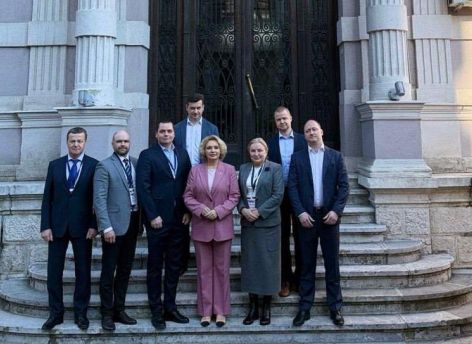 Тюменская делегация обсудила с сербскими министерствами планы по сотрудничеству в АПК и строительстве