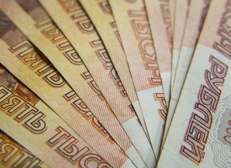Югорчанка получит от работодателя больше 700 тысяч рублей за задержку по выплате отпускных