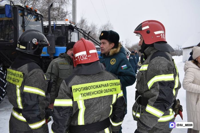 ​11 тысяч единиц техники готовы к борьбе с пожарами в Тюменской области