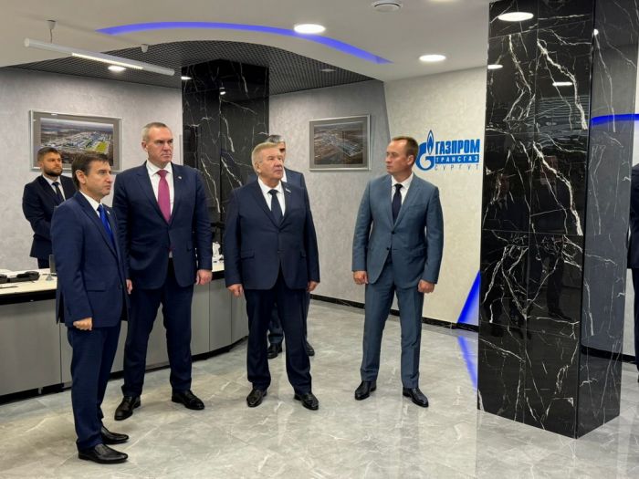 ​Свои дни рождения празднуют два важных представителя истеблишмента Югры