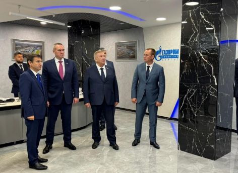 ​Свои дни рождения празднуют два важных представителя истеблишмента Югры