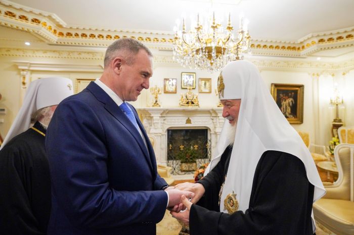 Руслан Кухарук пригласил патриарха Кирилла освятить храм в Сургутском районе