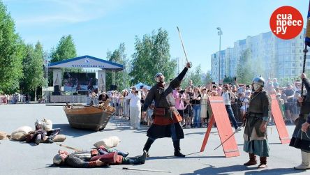 ​В Сургуте проходит фестиваль «Мангазейский ход» // ВИДЕОФАКТ