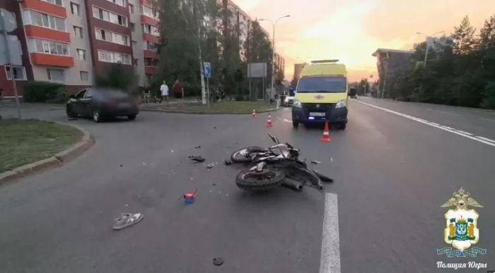 В Сургуте мотоциклист погиб после столкновения с машиной