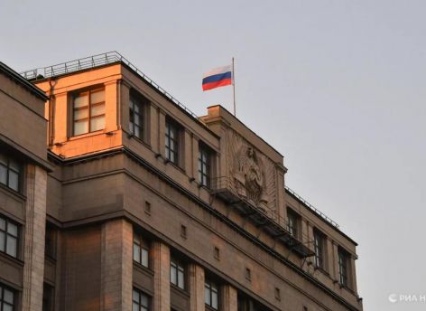 Новые штрафы для мигрантов, защита от мошенников и изменения в сфере недвижимости: что изменится в июле