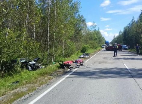 Сургутянка и ее 11-летняя дочь погибли в ДТП в Тюменской области