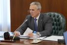 Губернатор поручил отремонтировать дороги в Викулово и Вагае и помочь семьям участников СВО