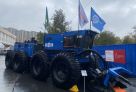 Сургутский бизнесмен показал нефтяникам на TNF внушительную технику для расчистки болот