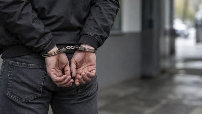 В Сургуте полиция нашла у дачника 8 килограммов наркотиков