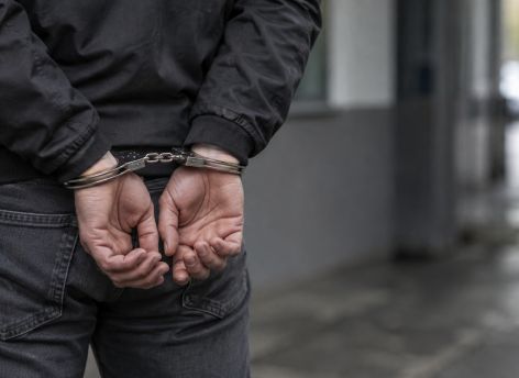 В Сургуте полиция нашла у дачника 8 килограммов наркотиков