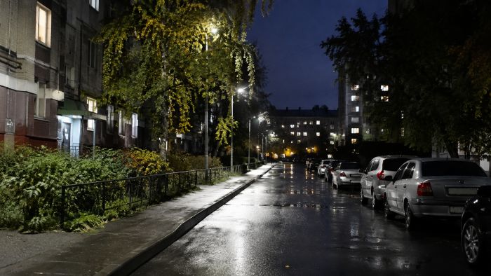 ​В Сургуте на проезде от улицы Бажова до проспекта Ленина обновят фонари
