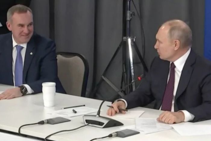 Руслан Кухарук поздравил президента России с днем рождения