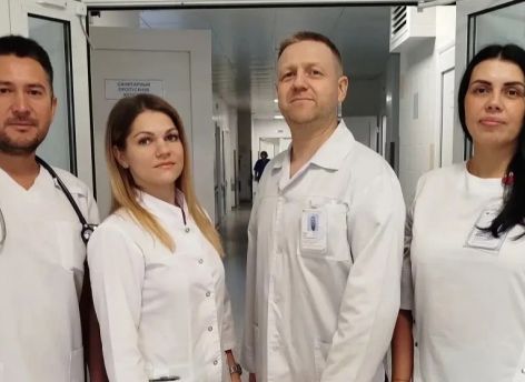 Югорчанин остался без гортани после рака IV степени, а сургутские врачи ее «собрали» заново