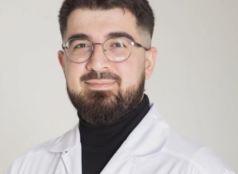 ​«Думал, до утра пройдет»: Врач-невролог СОКБ Вели Мовсумов ‒ о первых признаках инсульта и шансах на спасение